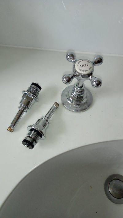 bathroom-plumbing-works-cork